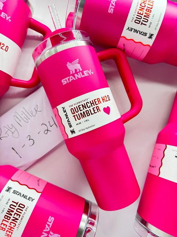 Home.Co - Stanley Quencher H2.0 Tumbler 40 oz - Cosmo Pink