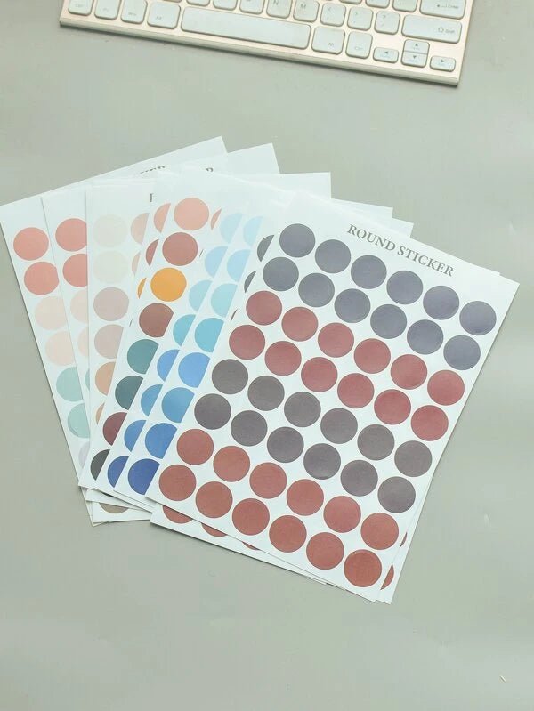 Shein- 10pcs Round Sticker Set