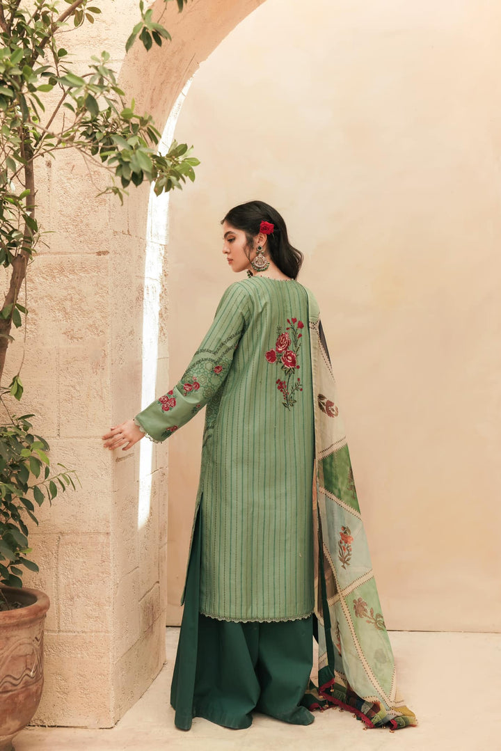 Zara ShahJahan- Siraj