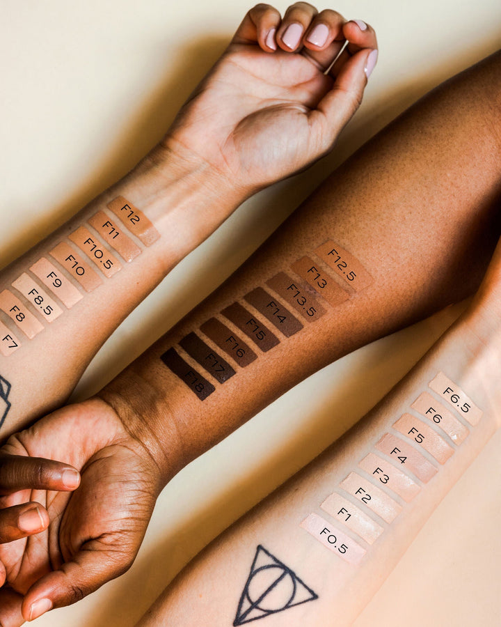 Makeup Revolution- Conceal & Define Foundation F1 23 ml